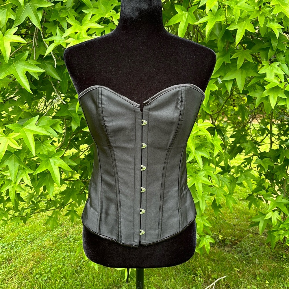 Pretty Black Corset